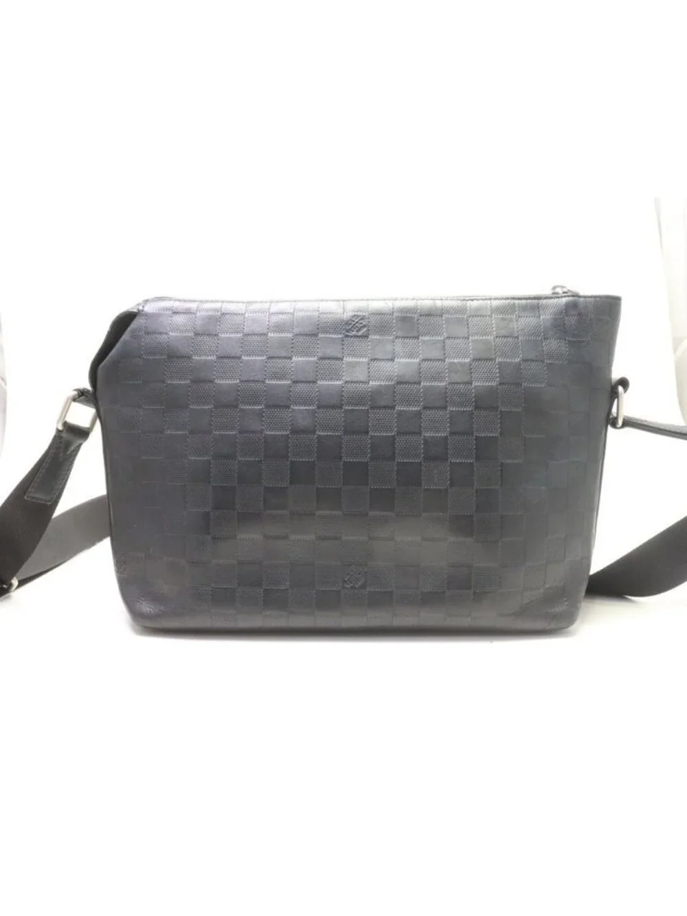 Louis Vuitton Damier Infini Discovery Messenger PM Shoulder Bag